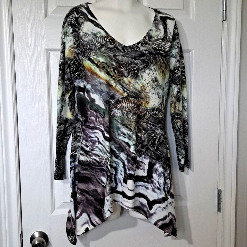Temptation Italy Wild Print Tunic